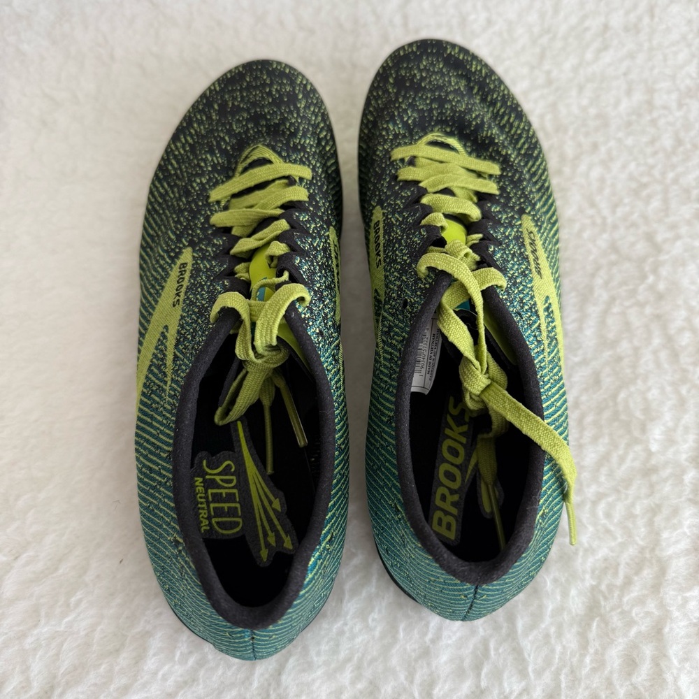 Brooks Men's Spikeless Green and Black Running Shoes, Size 6.5 Medium/D - Picture 8 of 11